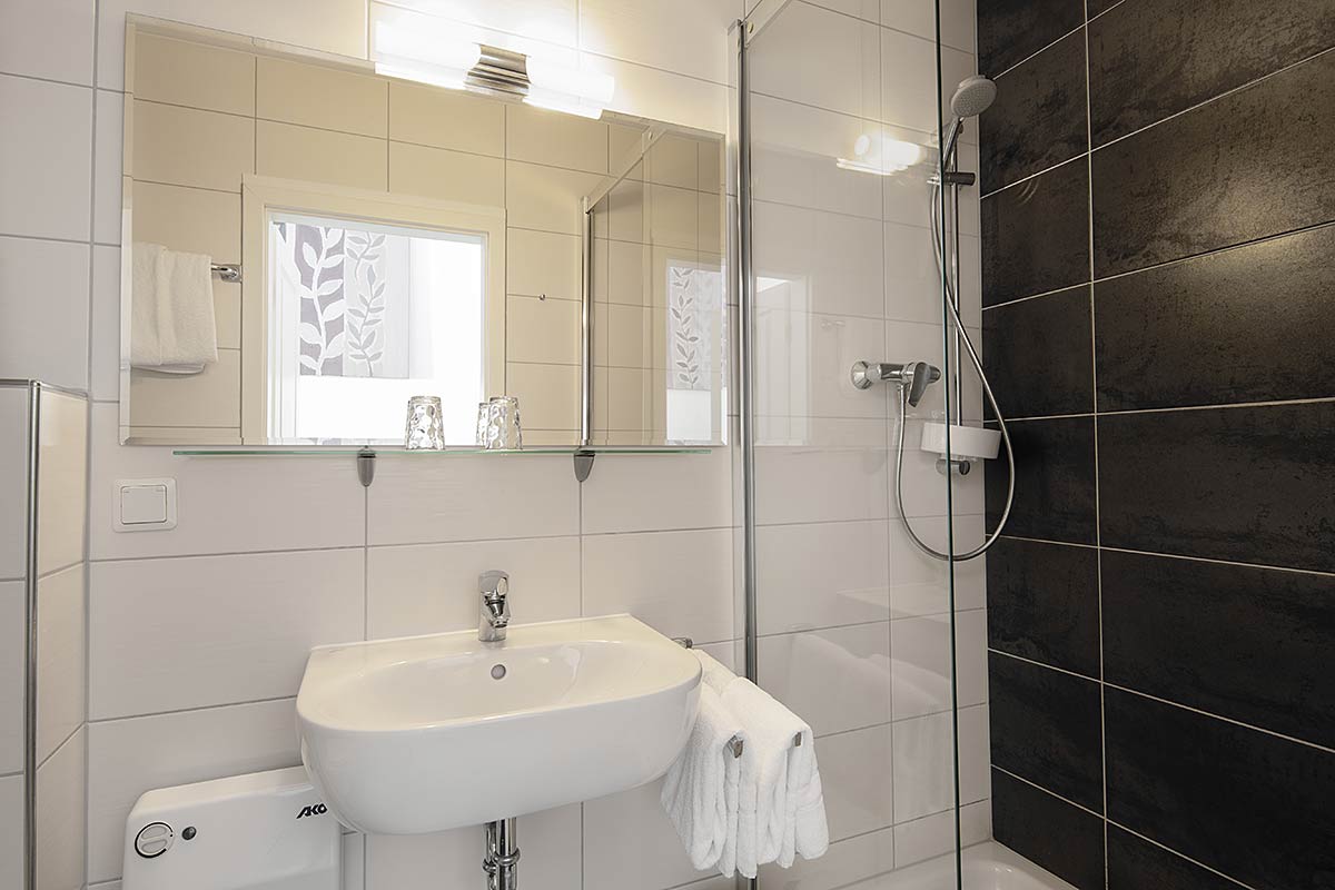 VIlla-Cuchema-dreibettzimmer-5